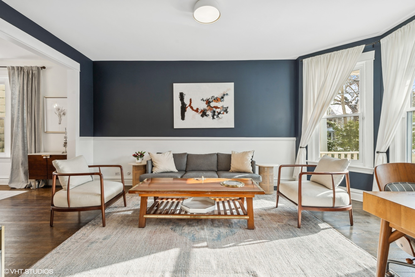 1938 West Bradley Place Chicago, IL 60613 - Photo 3 of 43