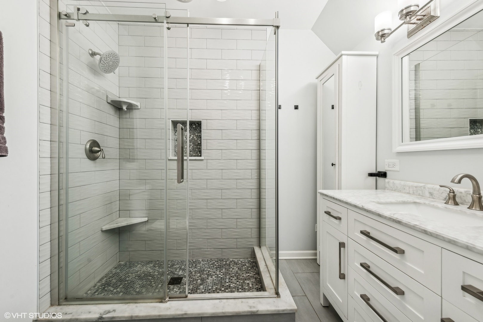 1938 West Bradley Place Chicago, IL 60613 - Photo 31 of 43