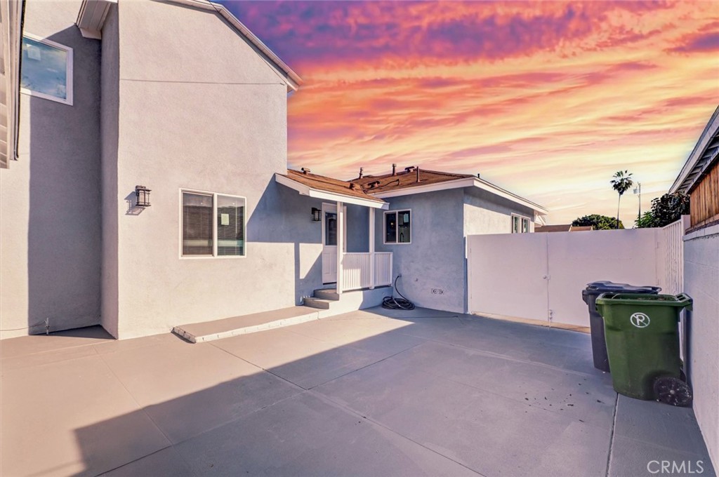 1913 North Castlegate Avenue Compton, CA 90221 - Photo 25 of 27