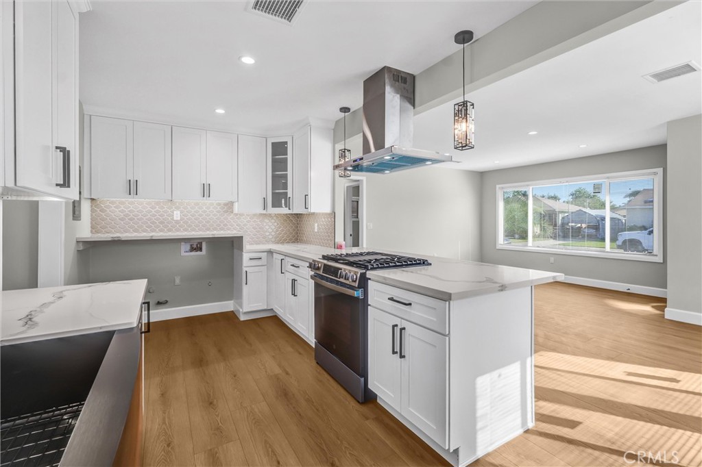 1913 North Castlegate Avenue Compton, CA 90221 - Photo 10 of 27