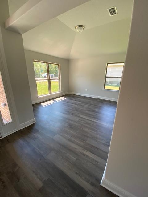 5787 Marigold Loop Crestview, FL 32539 - Photo 10 of 14 2402 living room