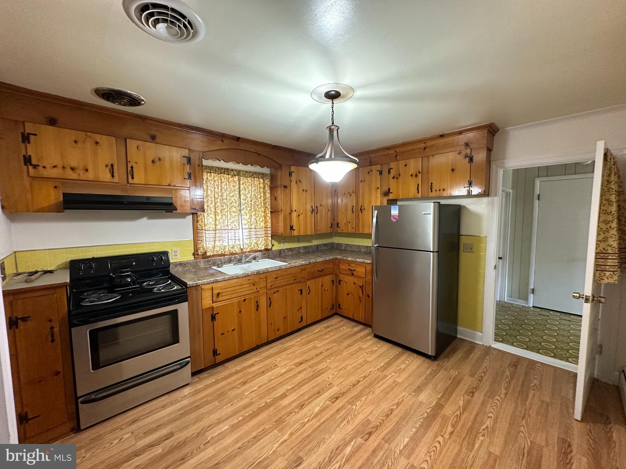 413 Pine Bluff Road Salisbury, MD 21801 - Photo 3 of 15