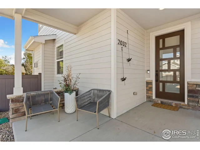 a view of an outdoor space with porch