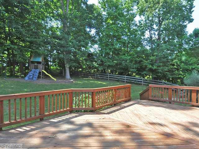 1812 Kilrush Road Clemmons, NC 27012 - Photo 15 of 16 Patio/Deck.