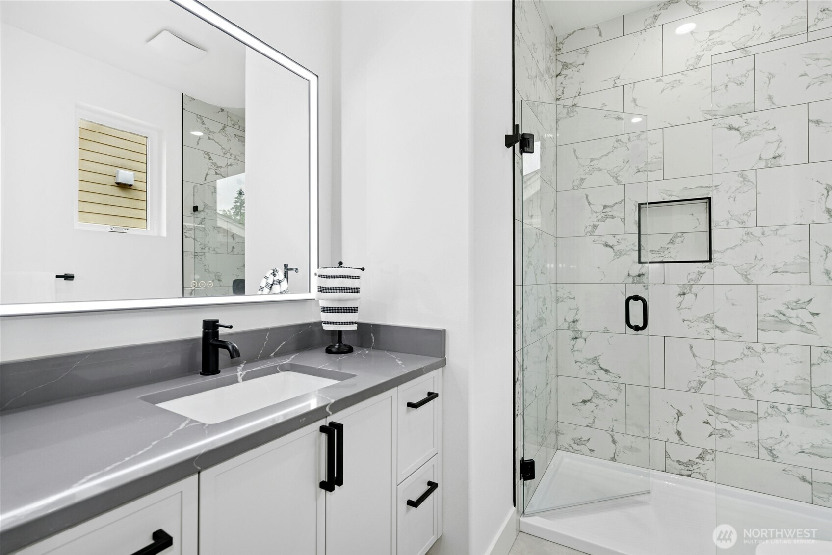 1801 Redmond Place Northeast Renton, WA 98056 - Photo 32 of 40