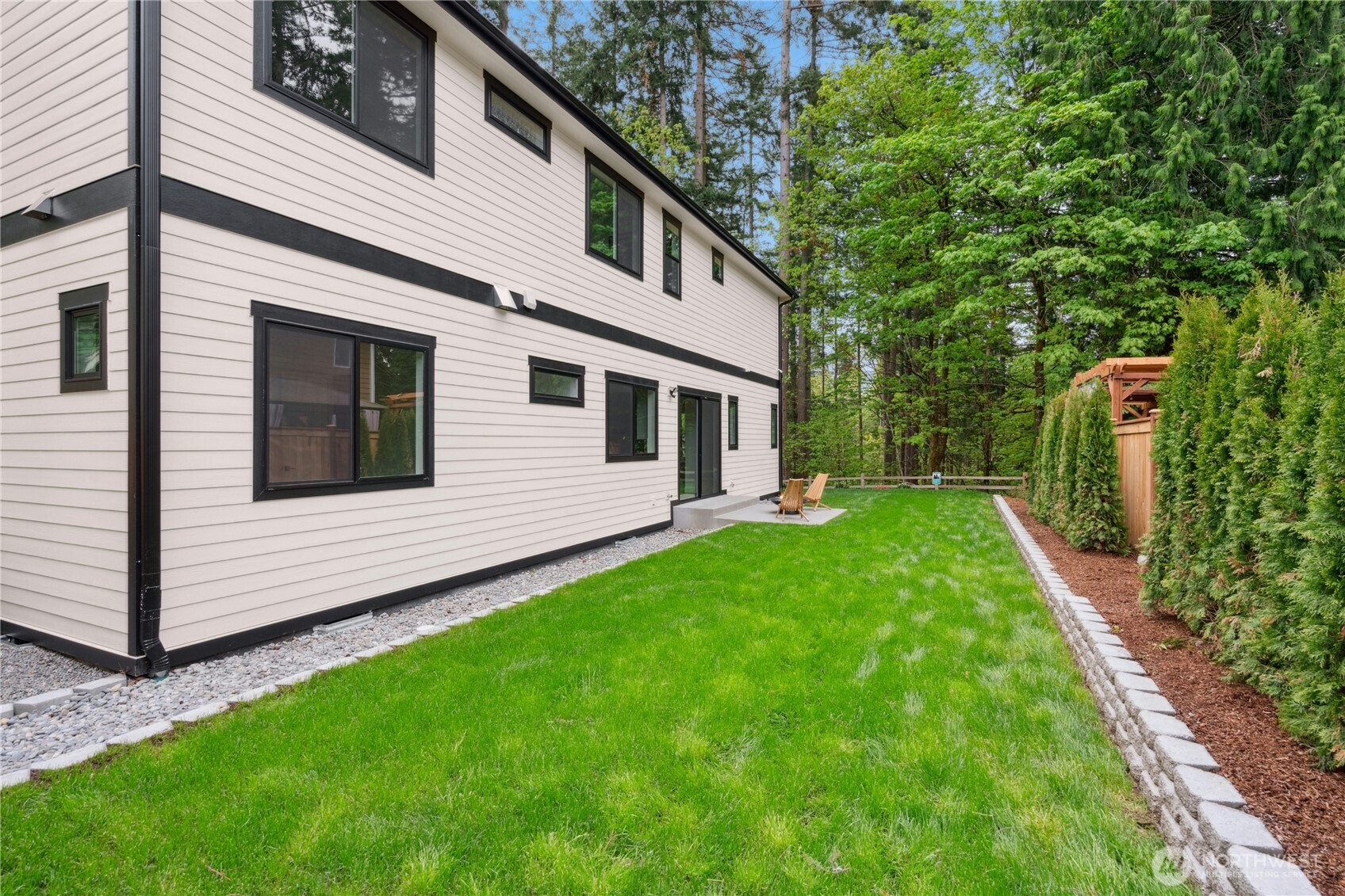 1801 Redmond Place Northeast Renton, WA 98056 - Photo 36 of 40