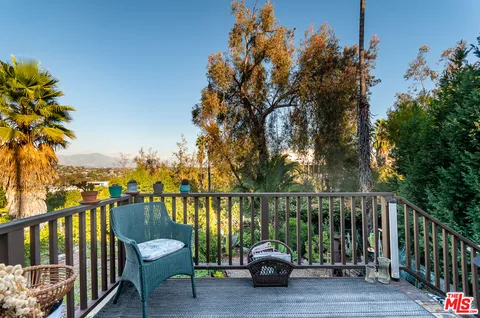 $795,000 | 1556 Rollins Drive, Los Angeles, CA 90063