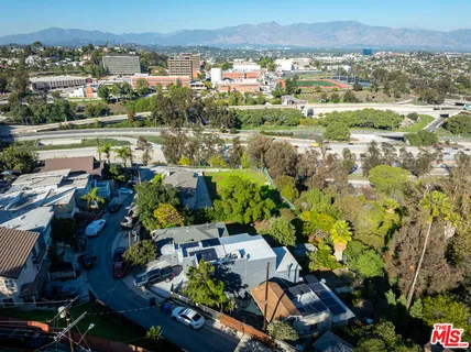 $795,000 | 1556 Rollins Drive, Los Angeles, CA 90063