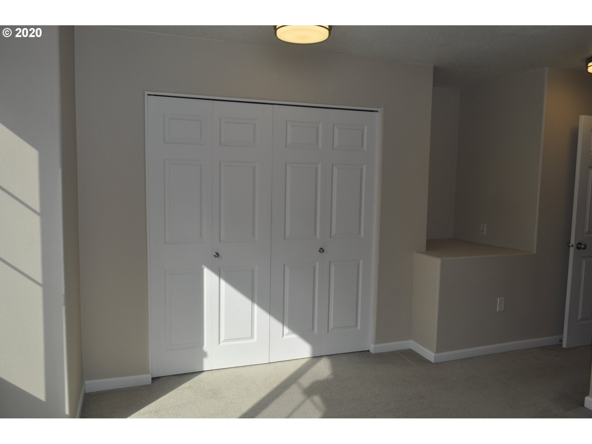15210 Southwest Sparrow Loop, Unit 104 Beaverton, OR 97007 - Photo 15 of 23 Gallery Image 15