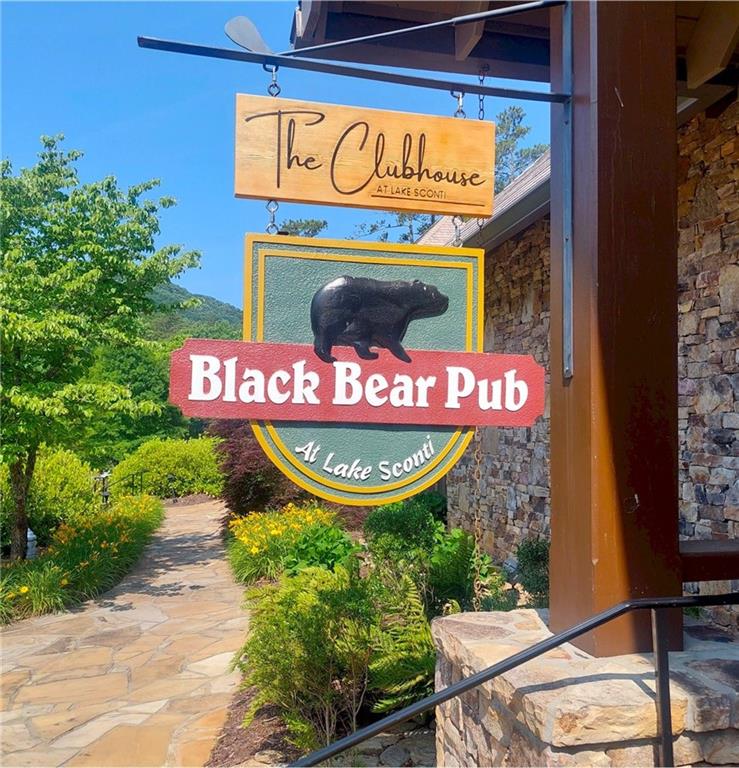 26 Chestnut Oak Point Jasper, GA 30143 - Photo 10 of 32 a sign on the side of a building