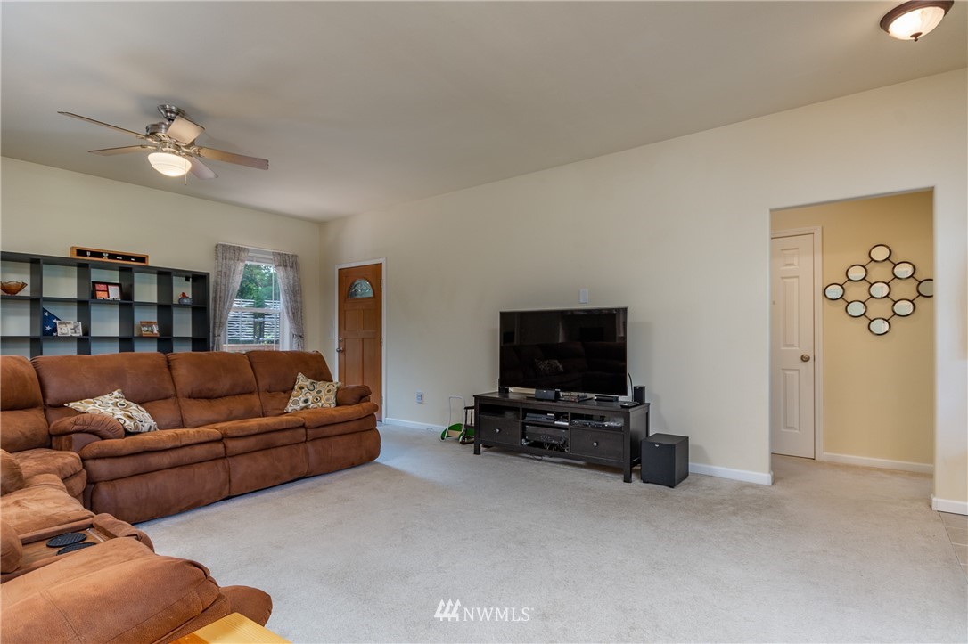 4831 Reindeer Road Freeland, WA 98249 - Photo 6 of 25 Gallery Image 6