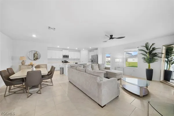 $2,495 | 17404 Monte Isola Way, North Fort Myers, FL 33917