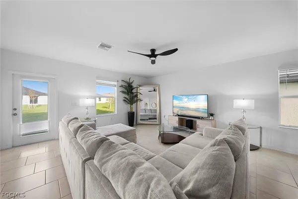 $2,495 | 17404 Monte Isola Way, North Fort Myers, FL 33917