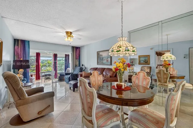 $92,500 | 2901 Northwest 46th Avenue, Unit 306, Lauderdale Lakes, FL 33313