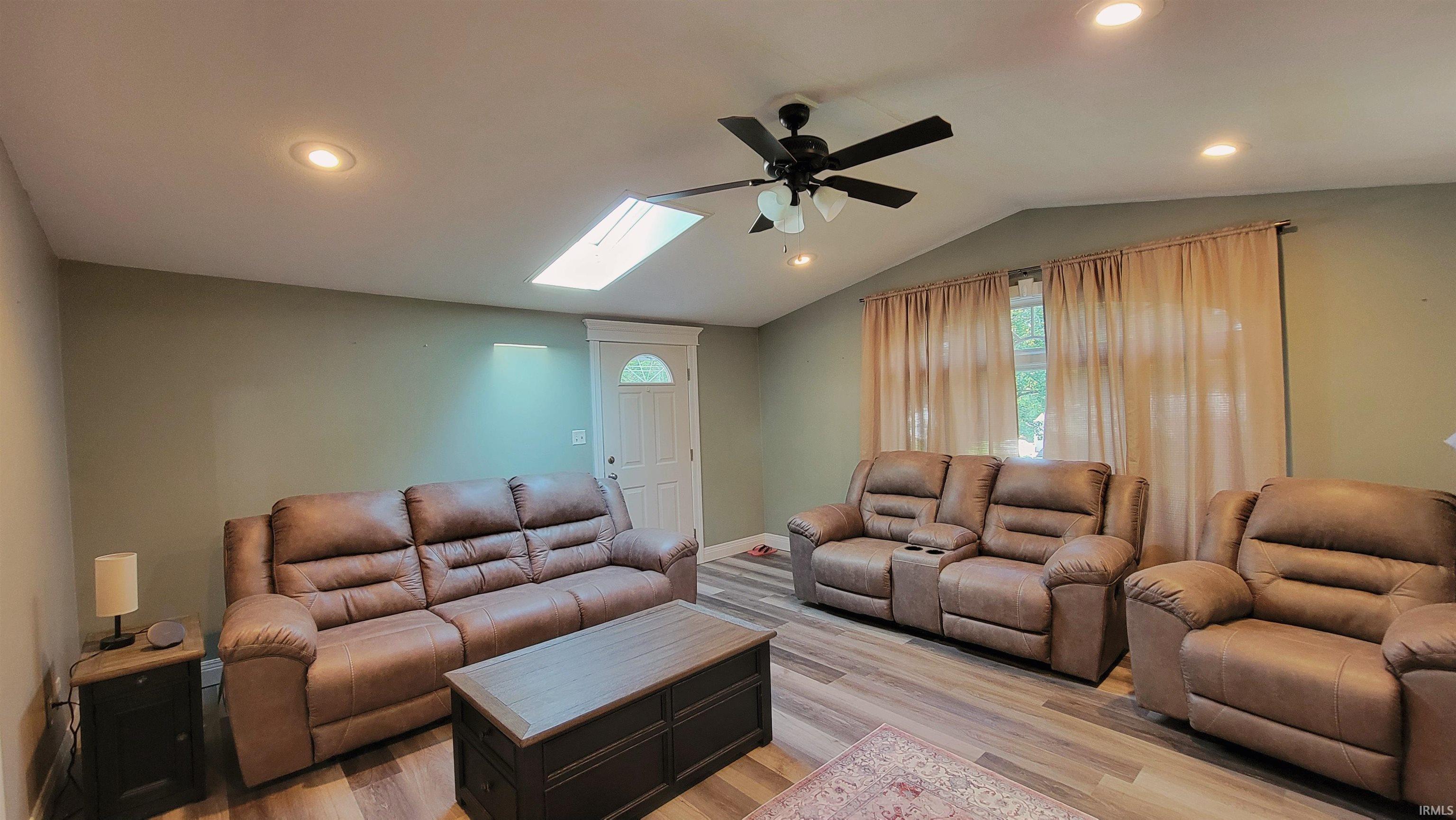7 Tulip Lane Washington, IN 47501 - Photo 5 of 21