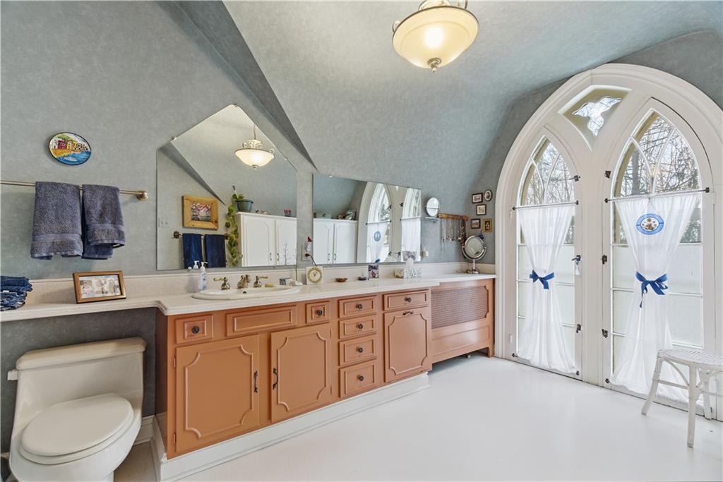168 Rock Ridge Road Pittsburgh, PA 15237 - Photo 14 of 31