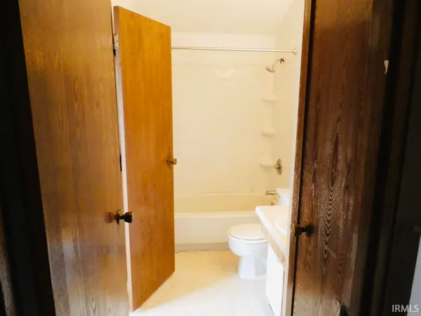 $179,000 | 2370 South Henderson Street, Bloomington, IN 47401