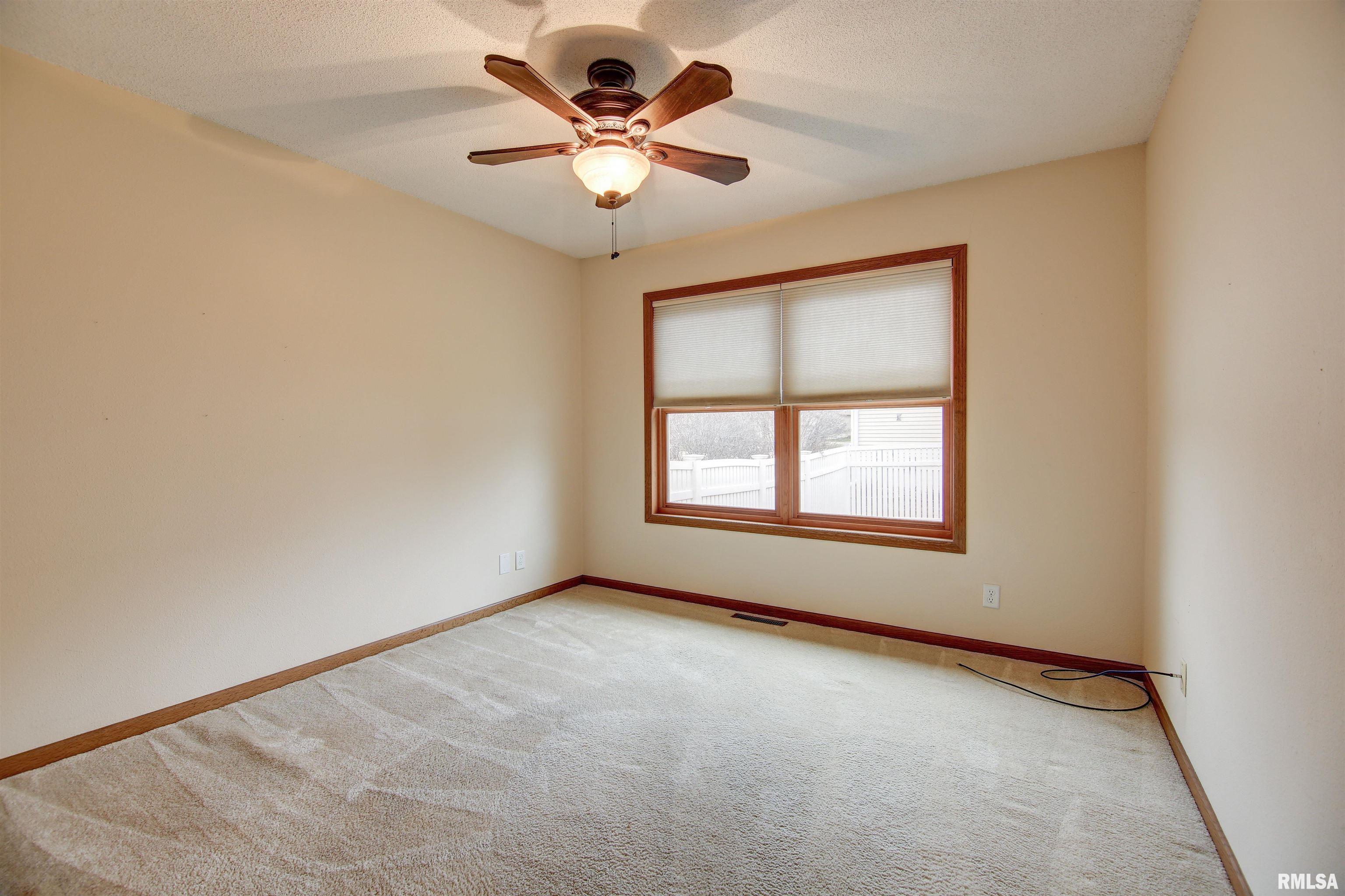 1908 Mill Court Clinton, IA 52732 - Photo 13 of 25 Gallery Image 13
