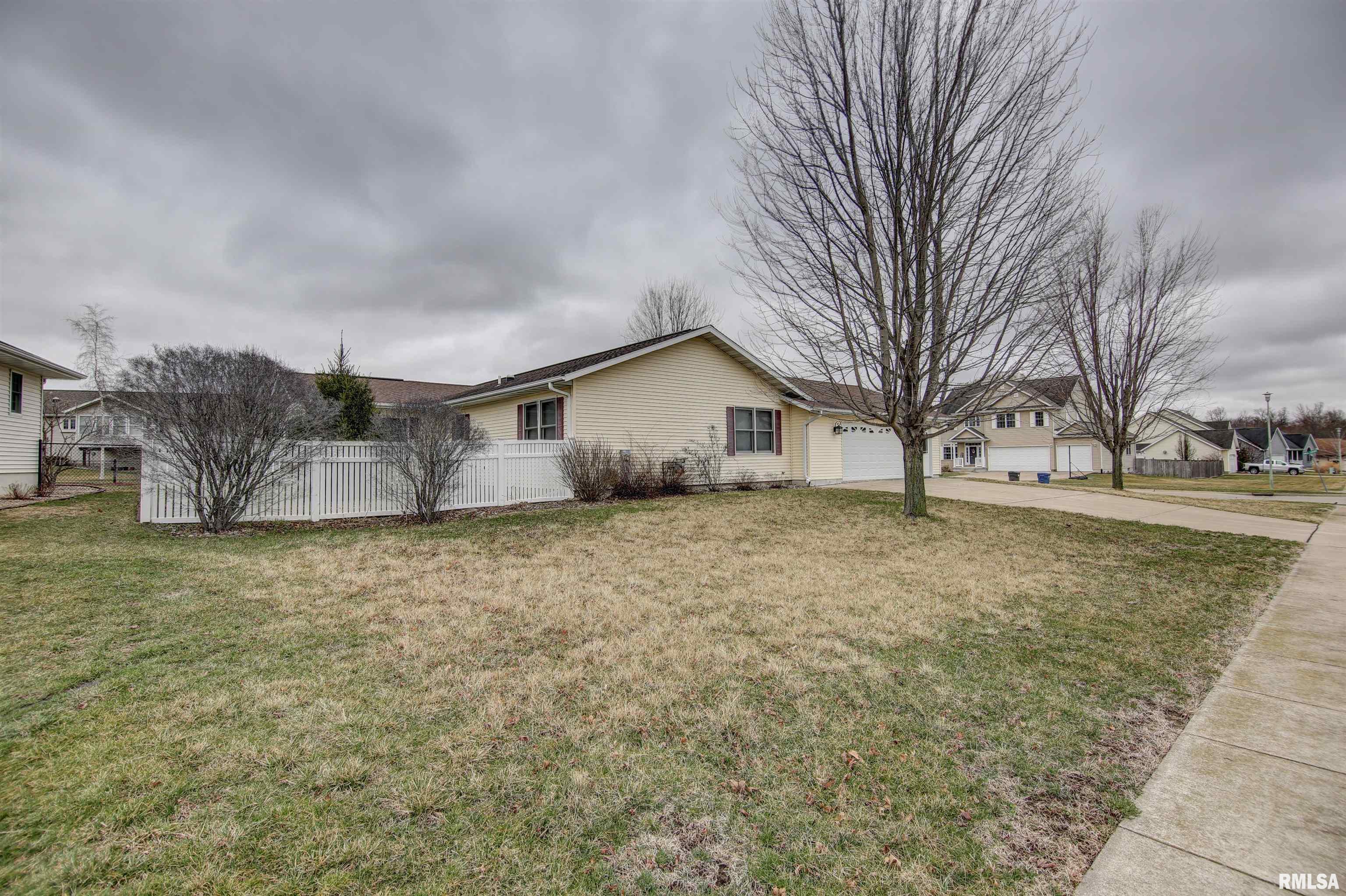 1908 Mill Court Clinton, IA 52732 - Photo 21 of 25 Gallery Image 21
