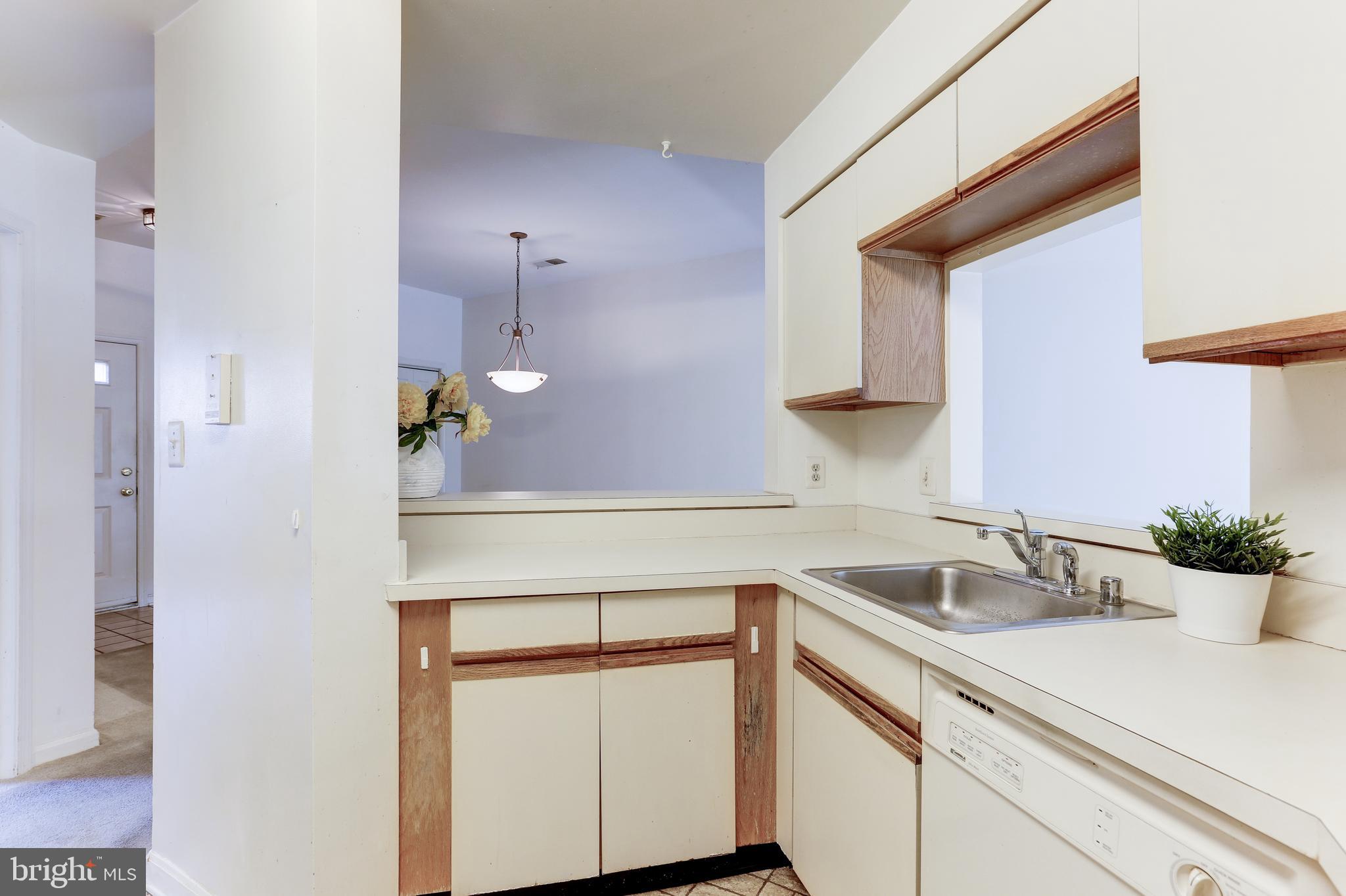 11250 Harbor Court Reston, VA 20191 - Photo 13 of 31 Gallery Image 13