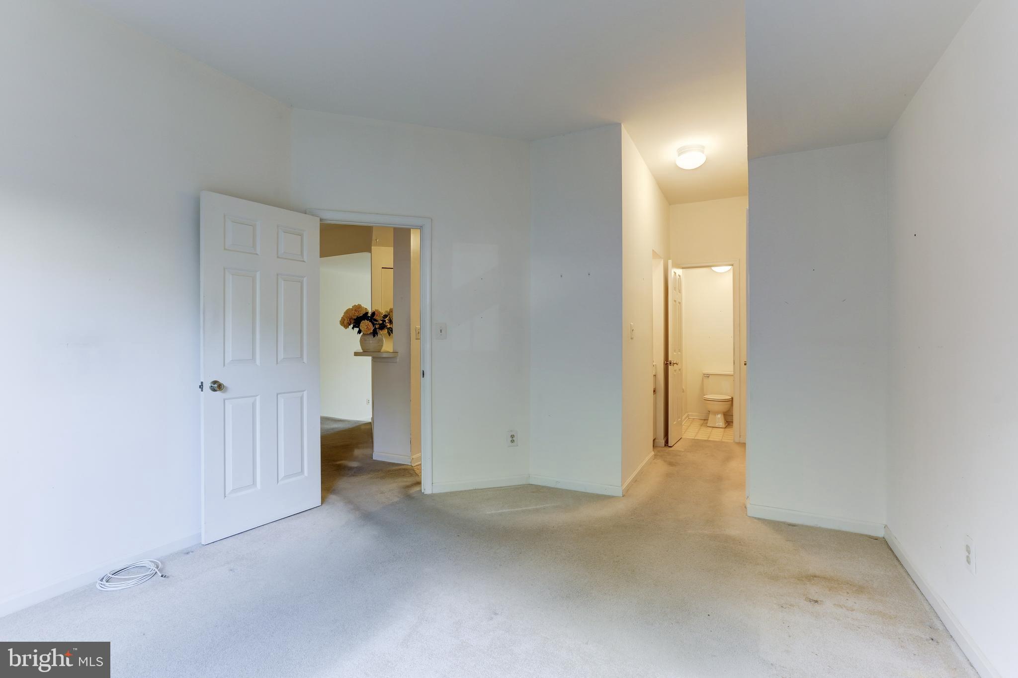 11250 Harbor Court Reston, VA 20191 - Photo 17 of 31 Gallery Image 17