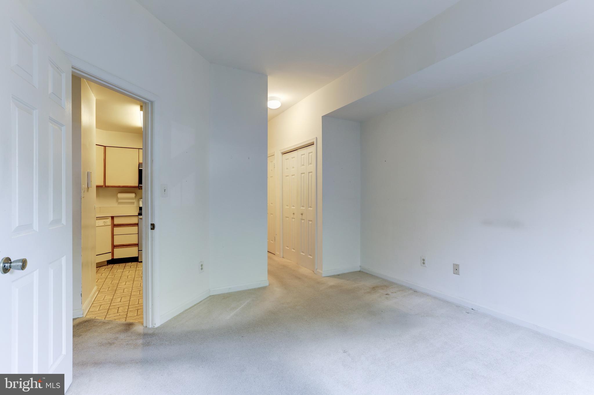11250 Harbor Court Reston, VA 20191 - Photo 18 of 31 Gallery Image 18