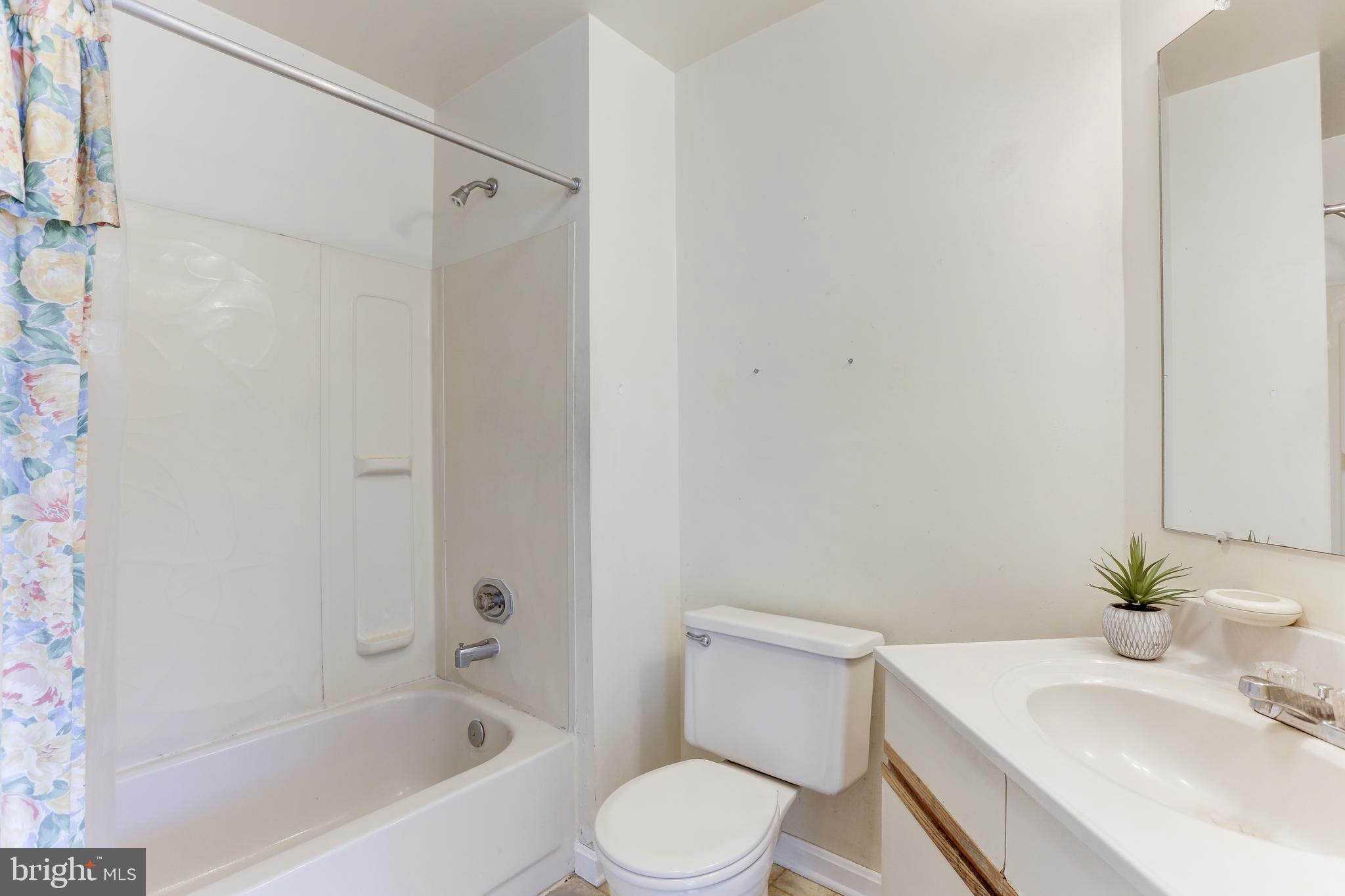 11250 Harbor Court Reston, VA 20191 - Photo 27 of 31 Gallery Image 27