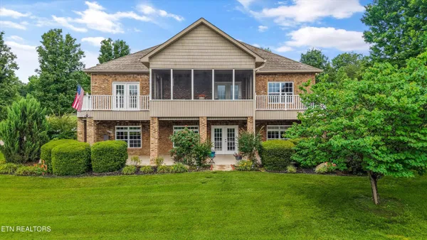 $685,000 | 145 Nunyu Trail, Vonore, TN 37885
