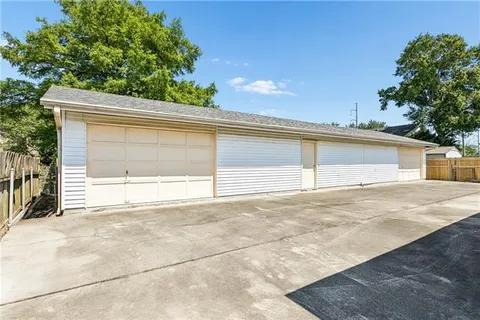 $490,000 | 1145 Papworth Avenue, Metairie, LA 70005