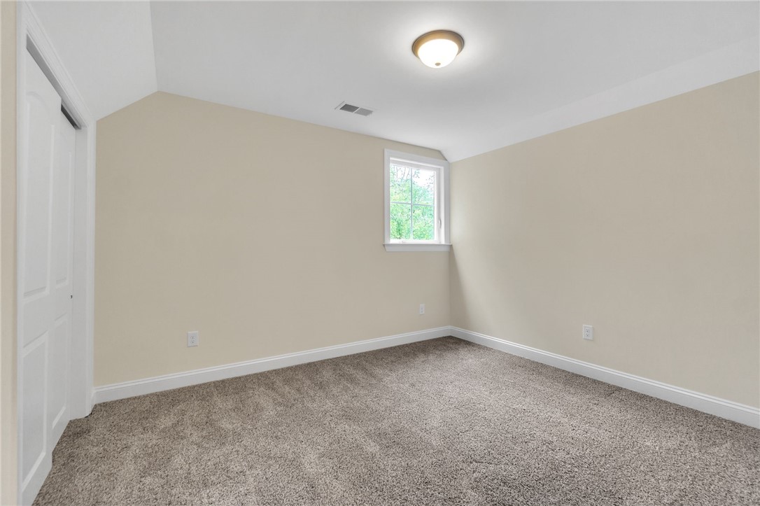 417 Thompson Street Pendleton, SC 29670 - Photo 17 of 31