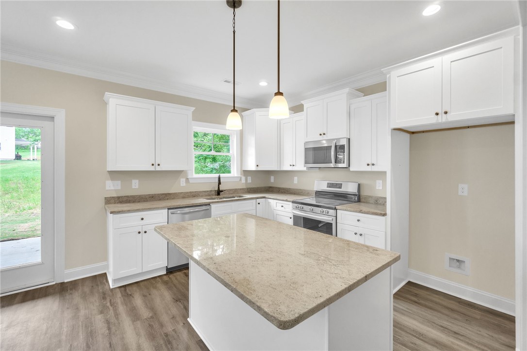 417 Thompson Street Pendleton, SC 29670 - Photo 9 of 31