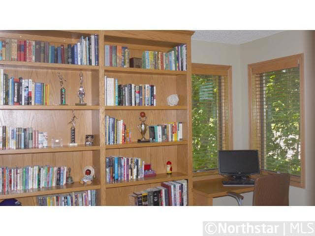 4025 Raspberry Ridge Road Northeast Prior Lake, MN 55372 - Photo 14 of 18 Gallery Image 14