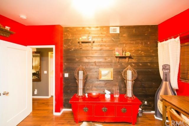 541 Bernard Street, Unit B Costa Mesa, CA 92627 - Photo 18 of 30