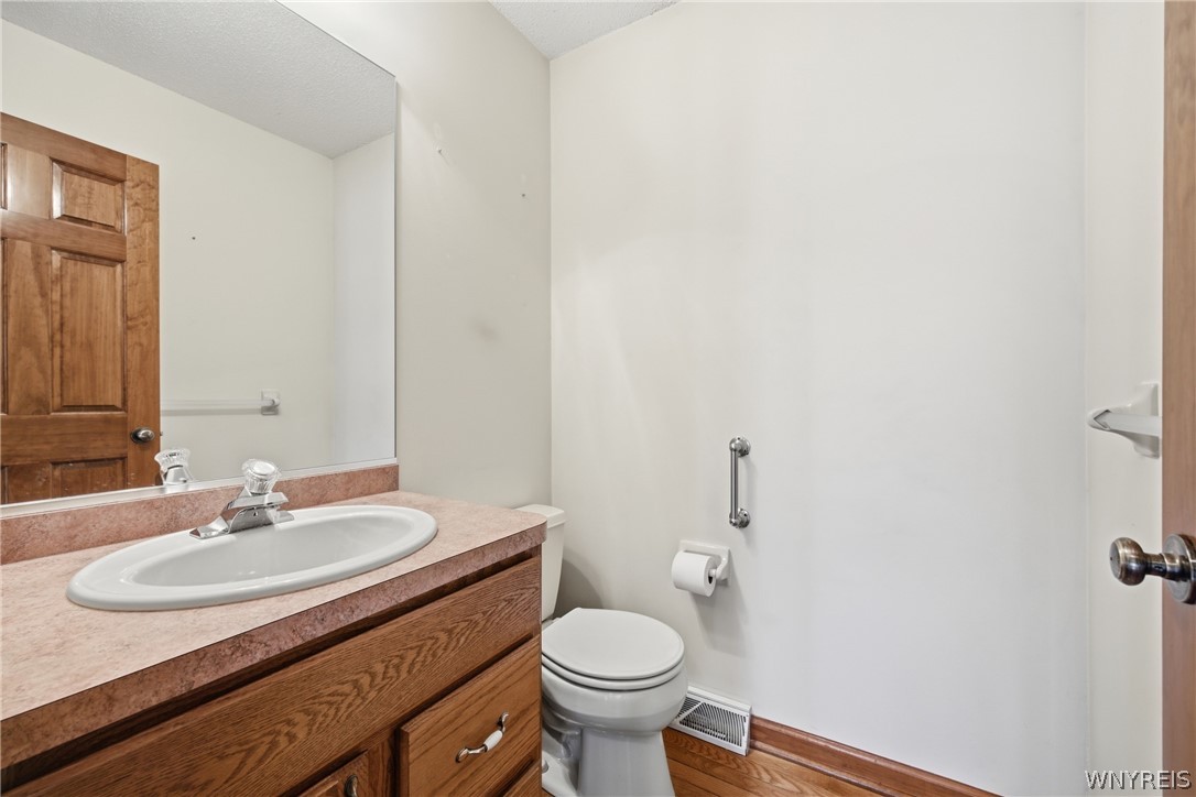 2665 Lakeview Road Hamburg, NY 14085 - Photo 38 of 50