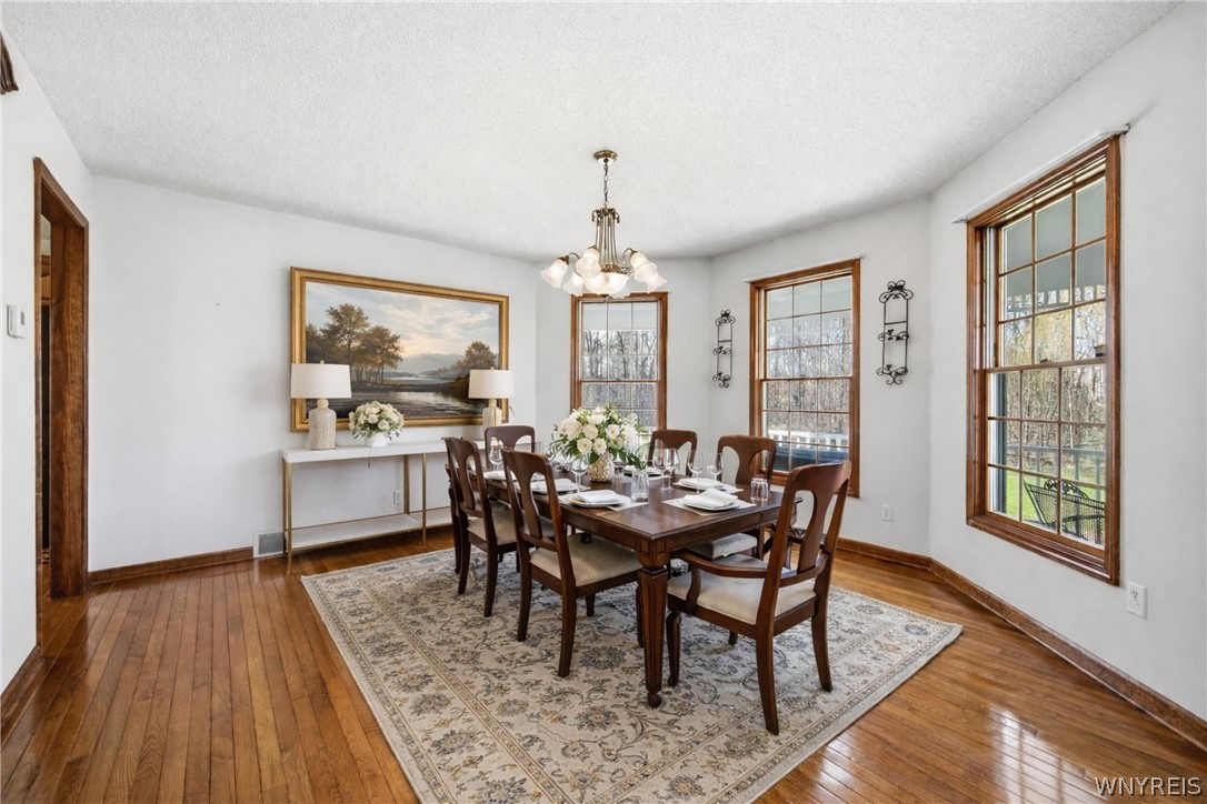 2665 Lakeview Road Hamburg, NY 14085 - Photo 9 of 50 virtually staged