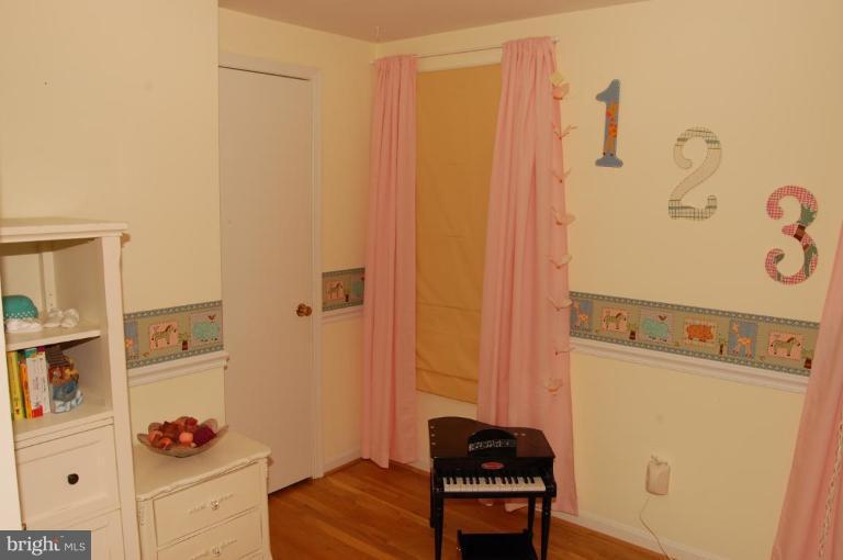12301 Falls Road Potomac, MD 20854 - Photo 19 of 28 Bedroom #3