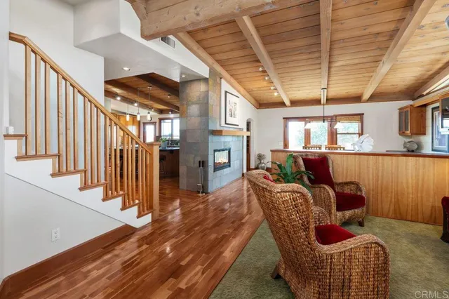 $2,280,000 | 2195 Basswood Avenue, Carlsbad, CA 92008