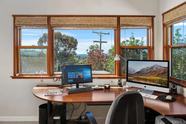 $2,280,000 | 2195 Basswood Avenue, Carlsbad, CA 92008