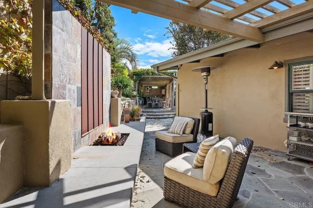 $2,280,000 | 2195 Basswood Avenue, Carlsbad, CA 92008