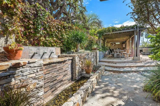 $2,280,000 | 2195 Basswood Avenue, Carlsbad, CA 92008