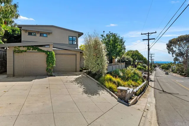 $2,280,000 | 2195 Basswood Avenue, Carlsbad, CA 92008