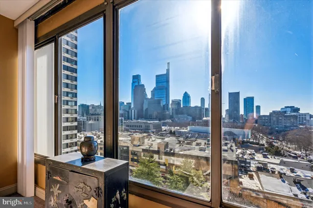 $319,900 | 2001 Hamilton Street, Unit 1024, Philadelphia, PA 19130