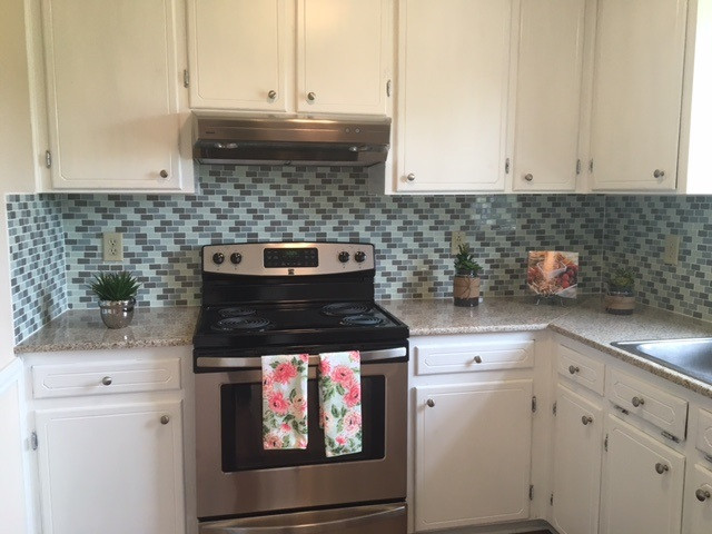 648 Norris Road Clayton, NC 27520 - Photo 9 of 19 kitchen