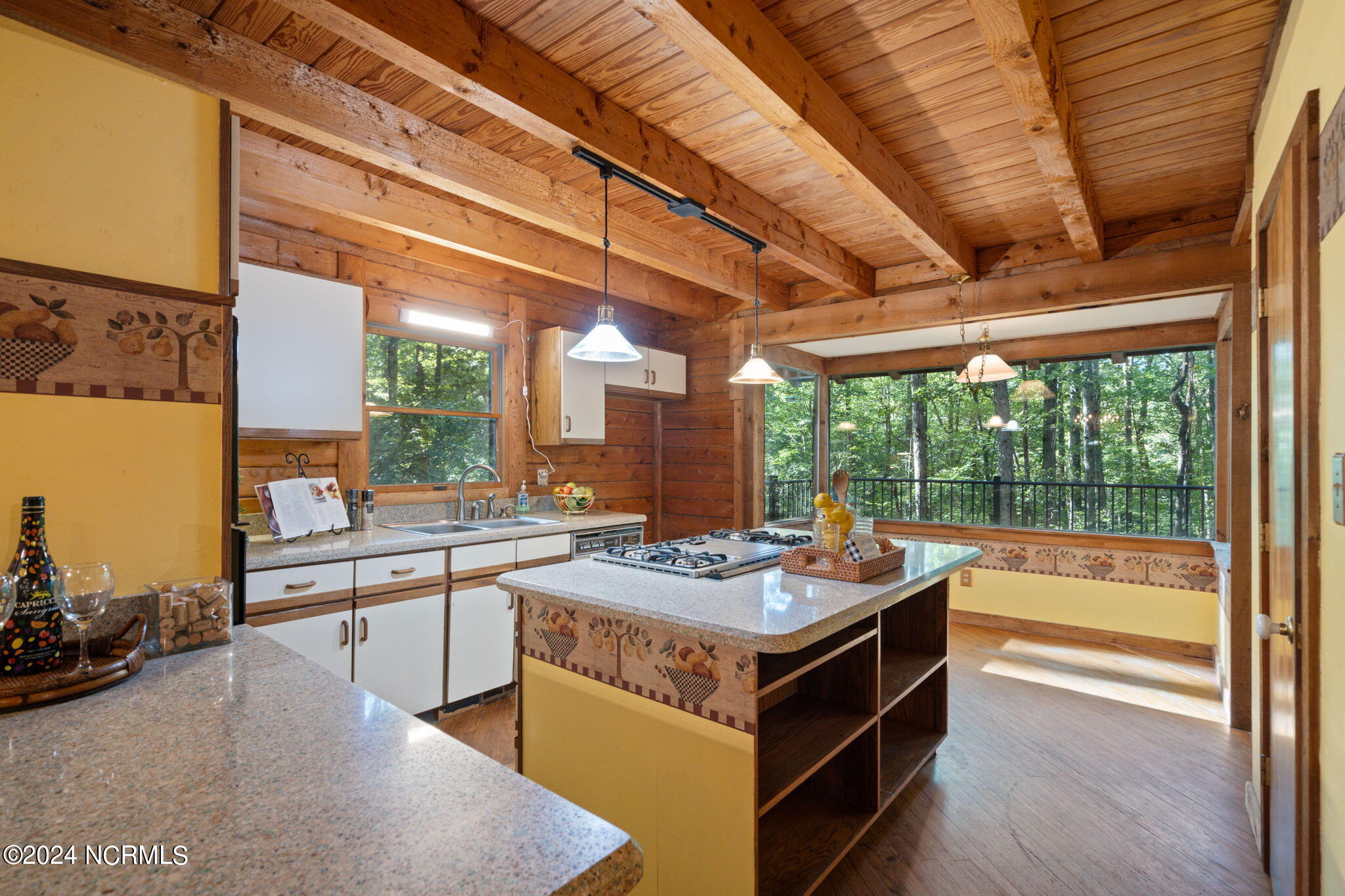 2004 Forest Drive Clayton, NC 27520 - Photo 11 of 38 29-web-or-mls-DSC07974