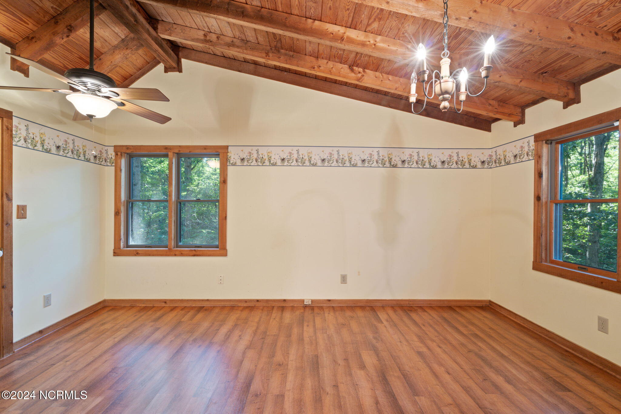 2004 Forest Drive Clayton, NC 27520 - Photo 14 of 38 44-web-or-mls-DSC08069