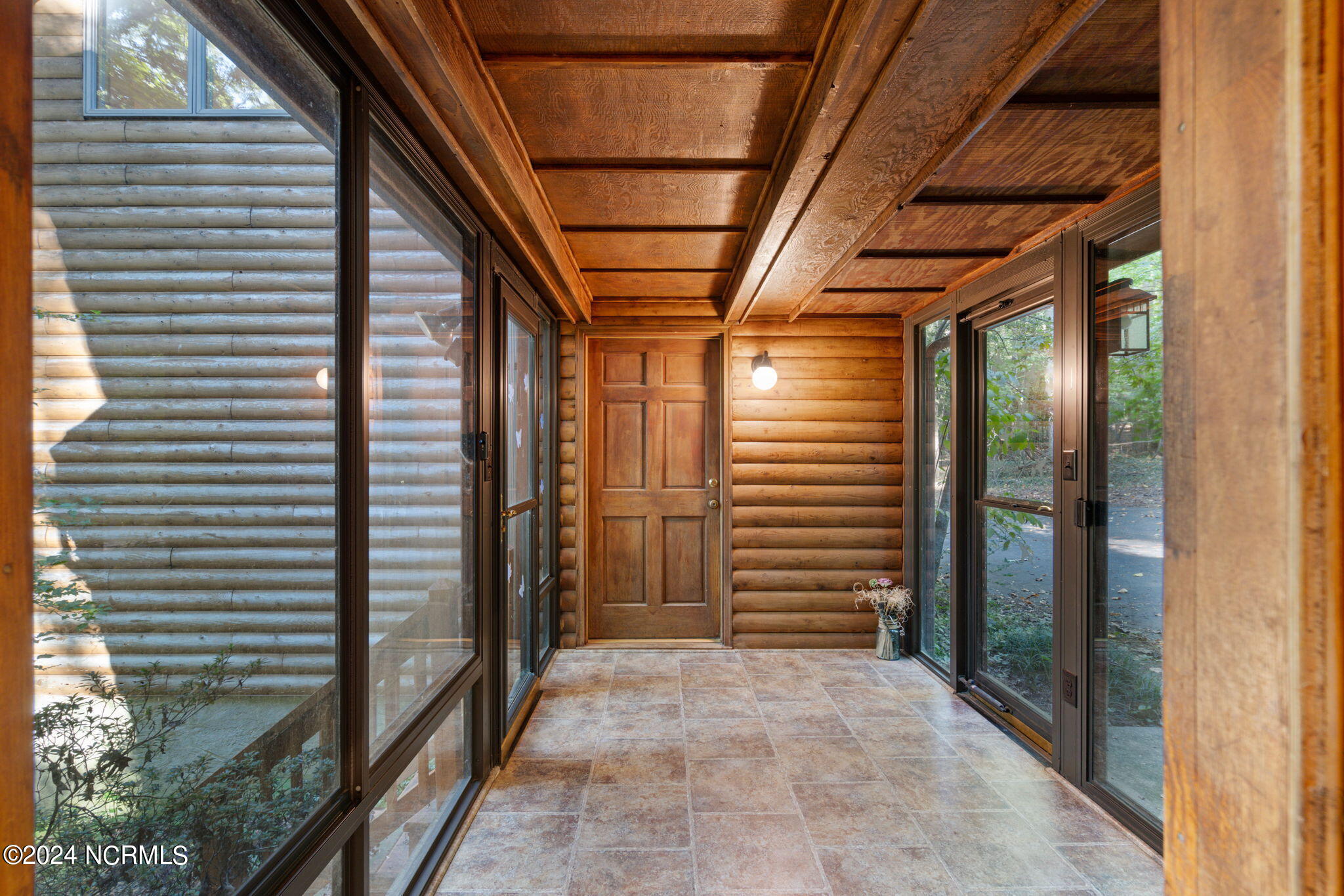 2004 Forest Drive Clayton, NC 27520 - Photo 21 of 38 49-web-or-mls-DSC08094