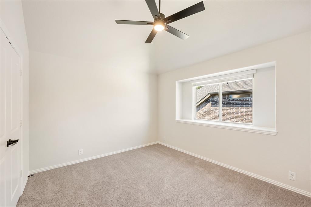 1109 Cardinal Drive Midlothian, TX 76065 - Photo 35 of 40