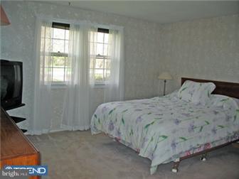 1136 West Thomas Road Lansdale, PA 19446 - Photo 6 of 7 Bedroom - Main