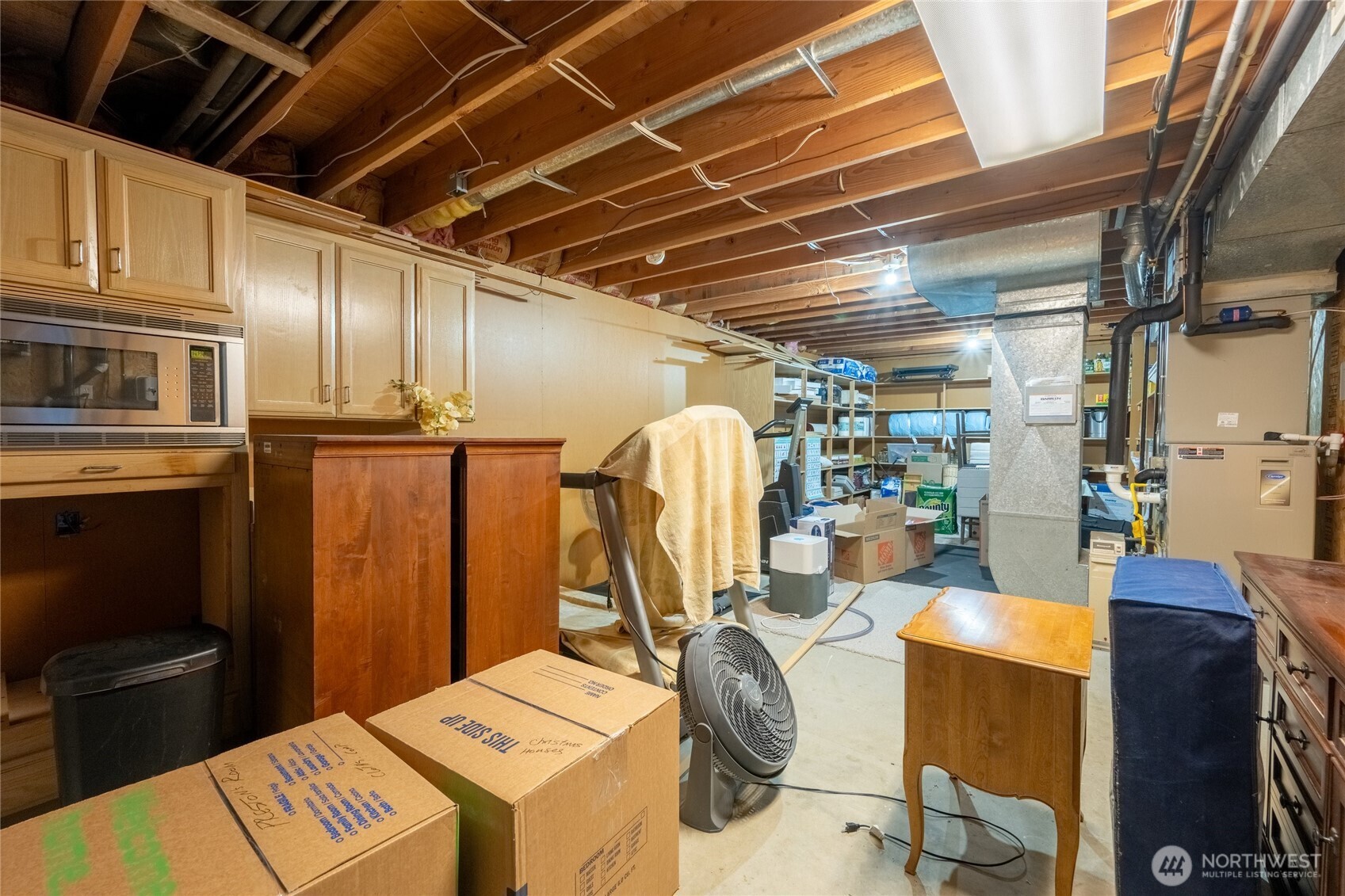 770 East Wiser Lake Road Lynden, WA 98264 - Photo 33 of 36 a view of a kitchen with appliances and cabinets