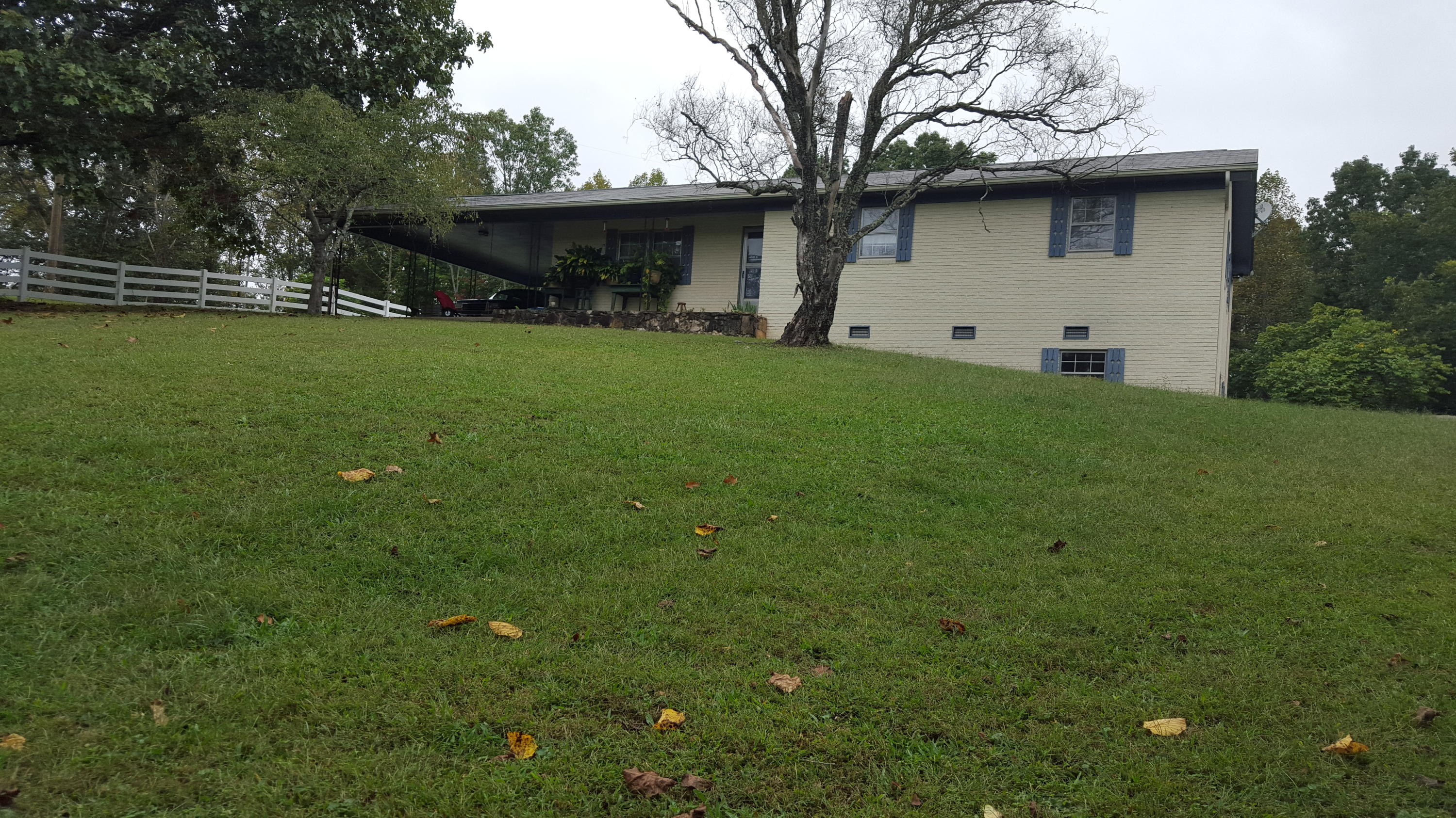 379 Wells Road Powell, TN 37849 - Photo 1 of 5 20151001_164209